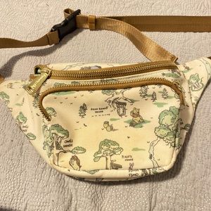 Winnie the pooh loungefly